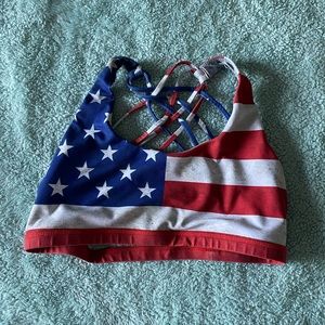 Born primitive American flag sports bra